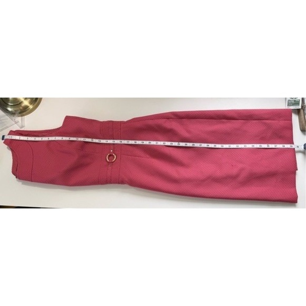 Tahari Arthur S. Levine Fuchsia Pink Textured Sheath Dress Belt Accents 10 - Picture 15 of 15
